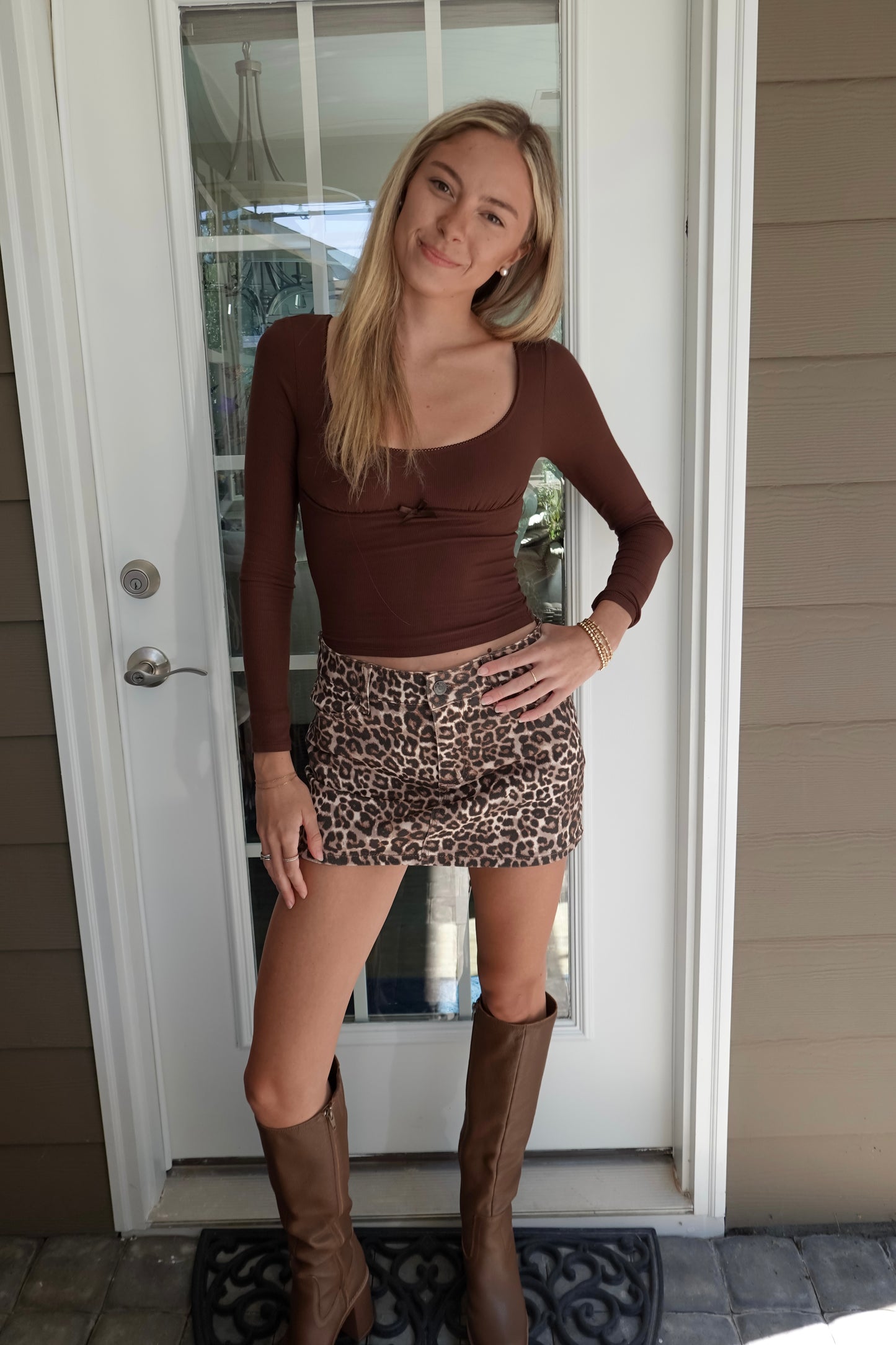 Olivia Scoop Neck Long Sleeve