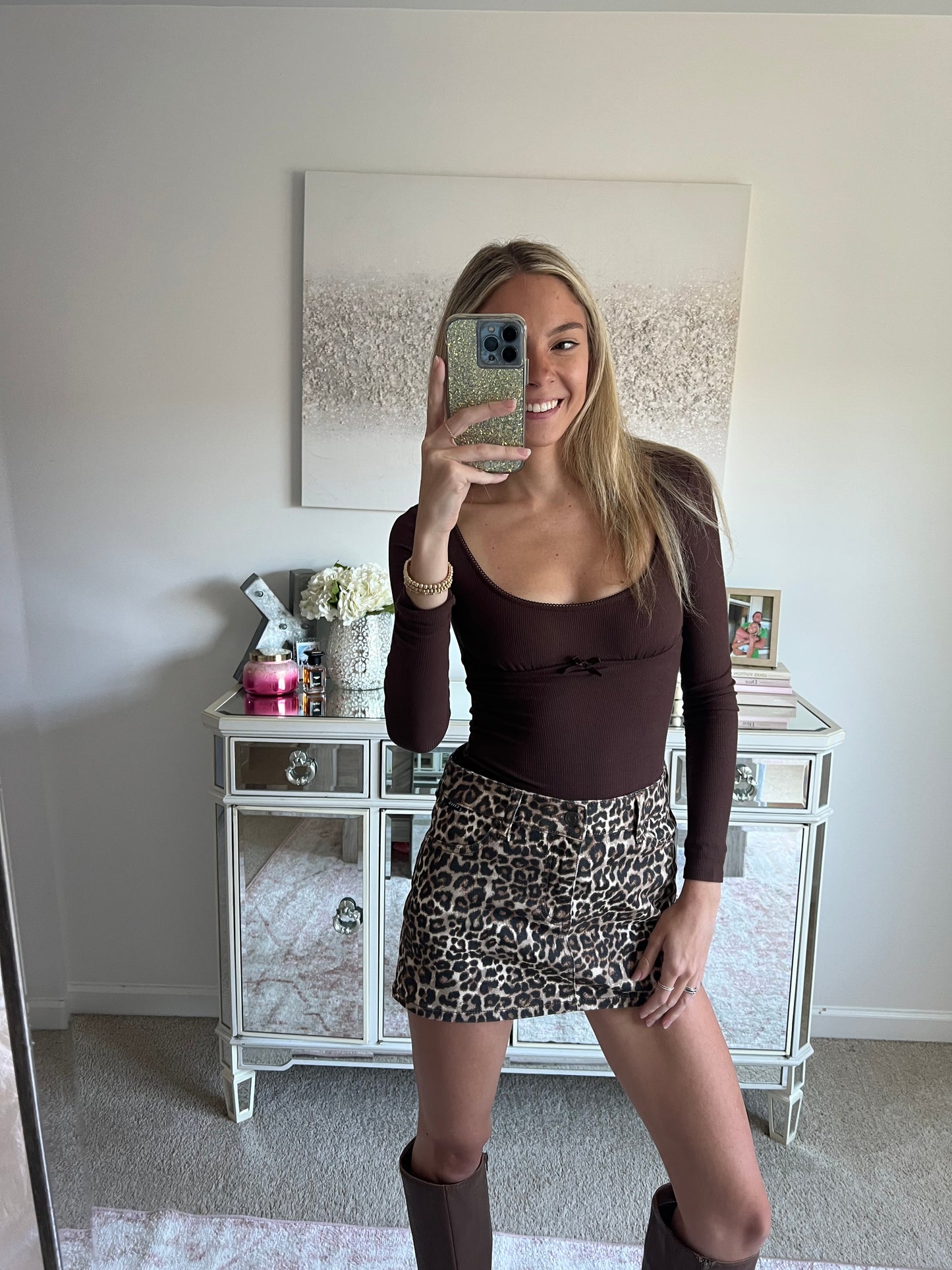 Olivia Scoop Neck Long Sleeve
