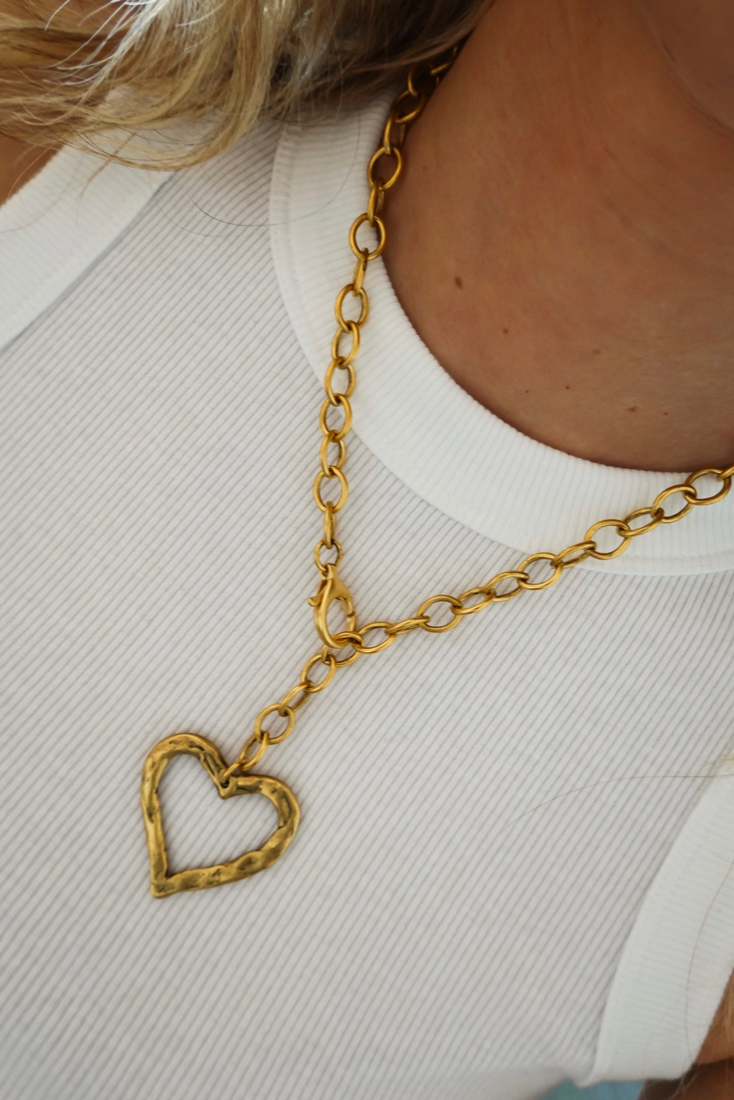 Chunky Heart Drop Necklace