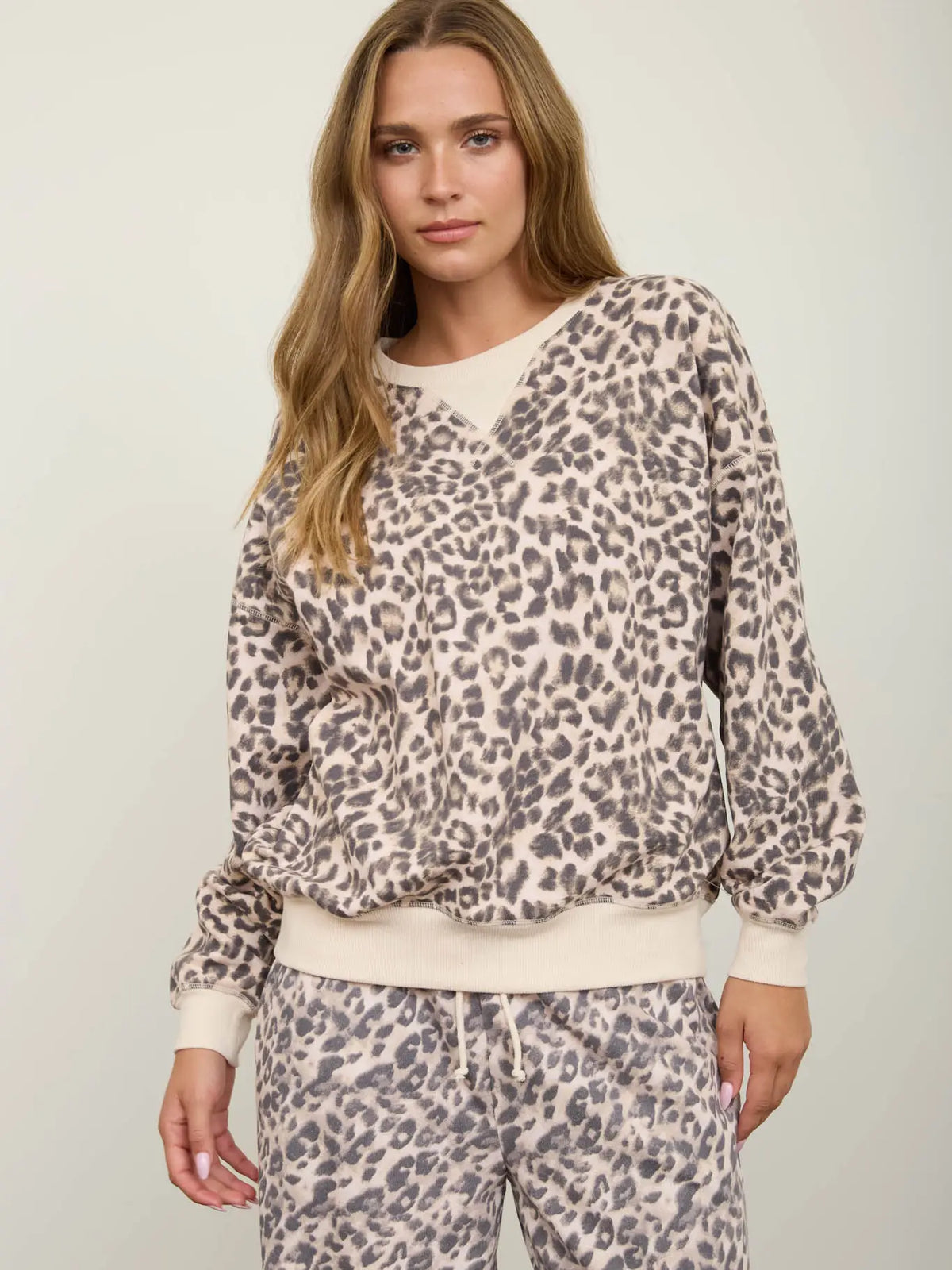 Leah Leopard Crewneck