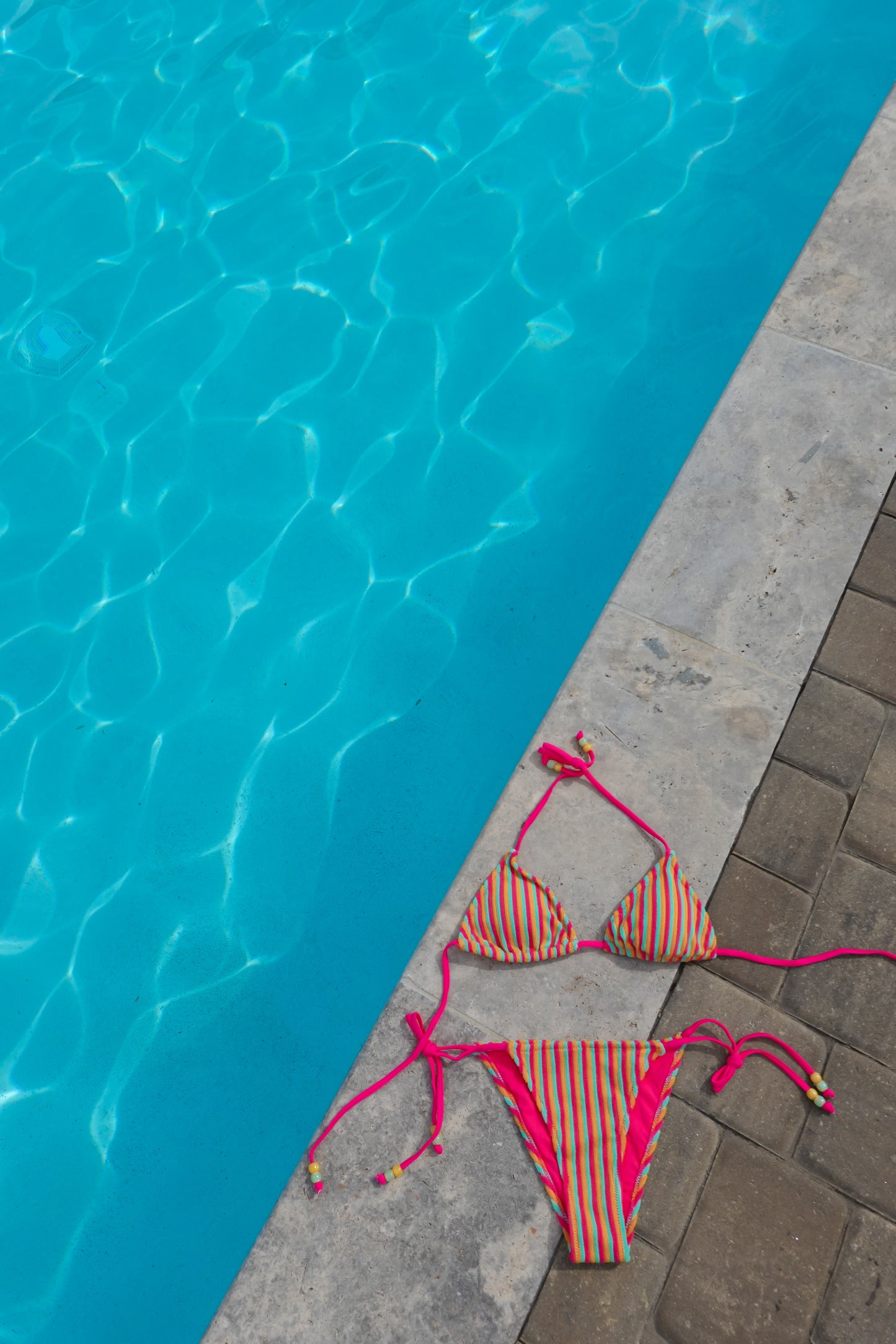 Wonderland Bikini Set