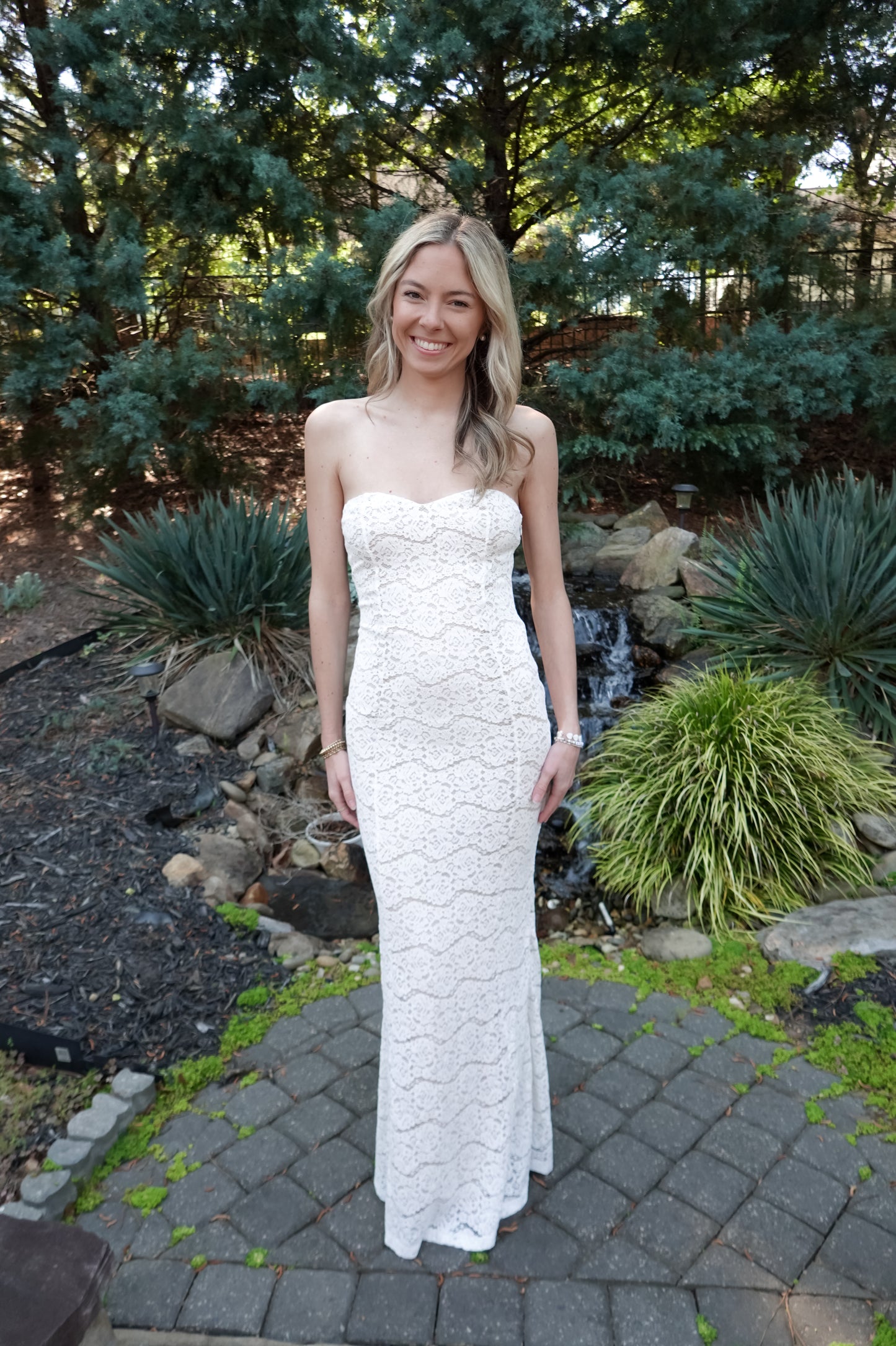 Lace Mermaid Maxi Dress
