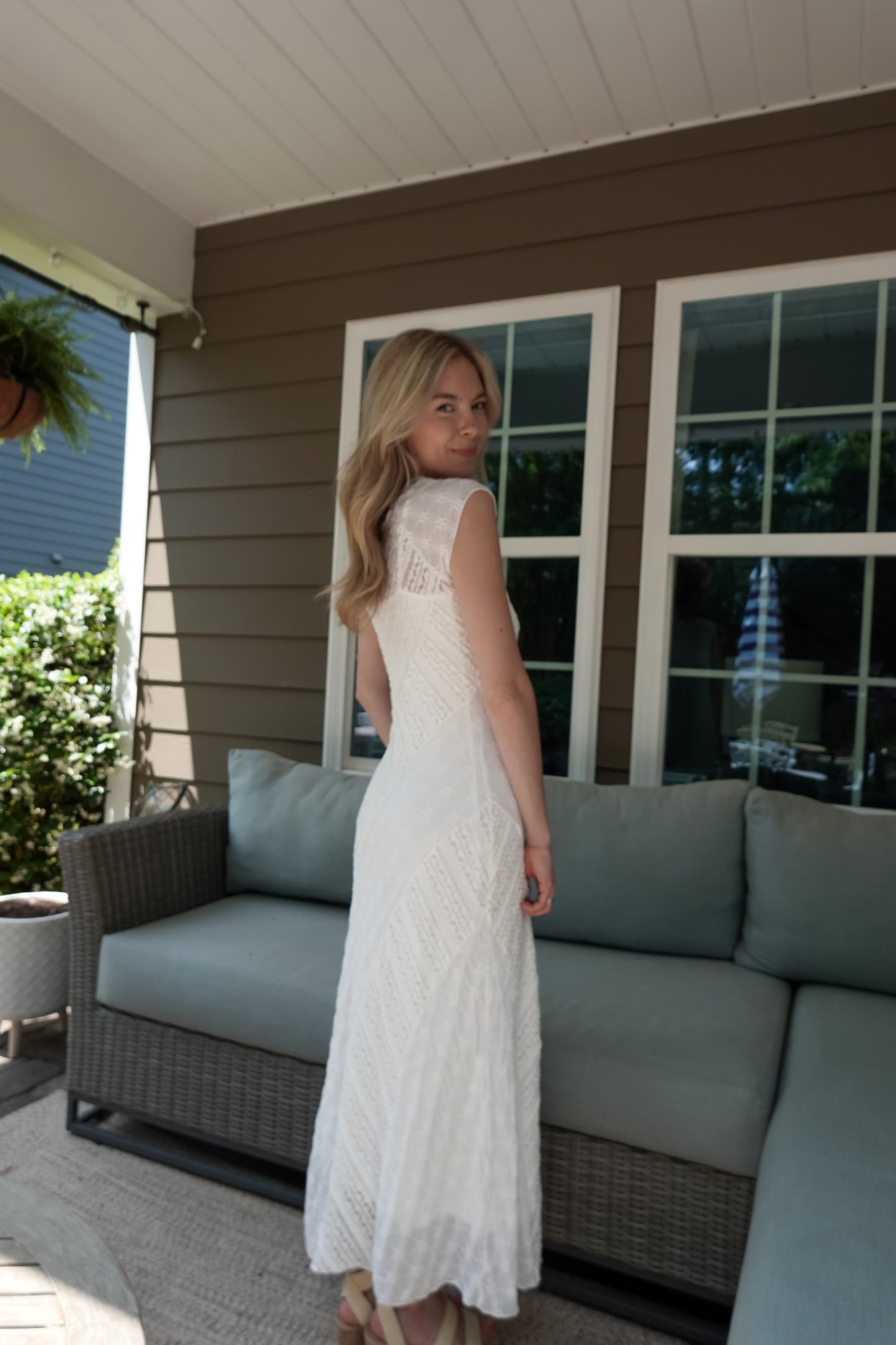 Cap Sleeve Maxi Lace Dress