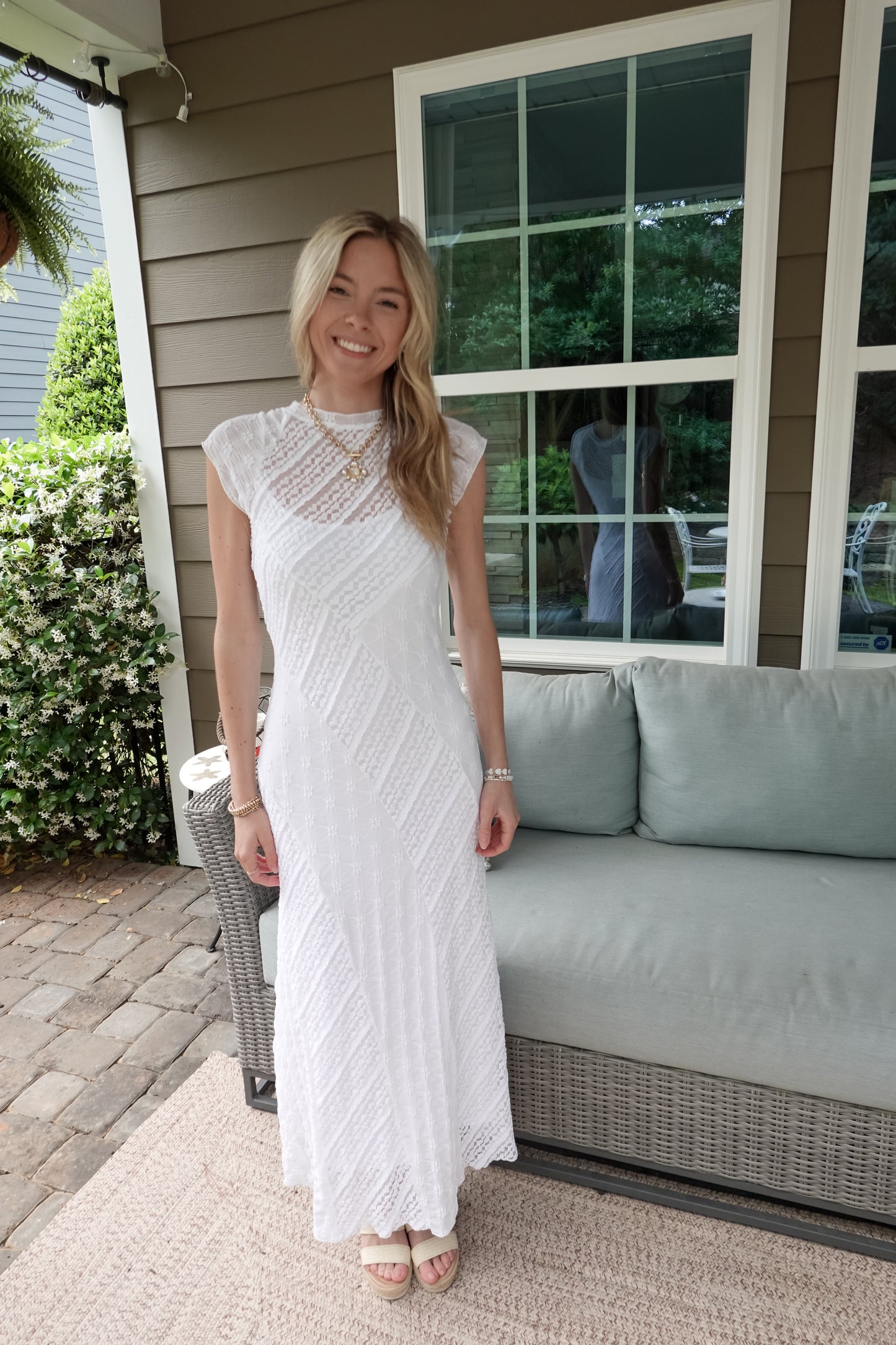 Cap Sleeve Maxi Lace Dress