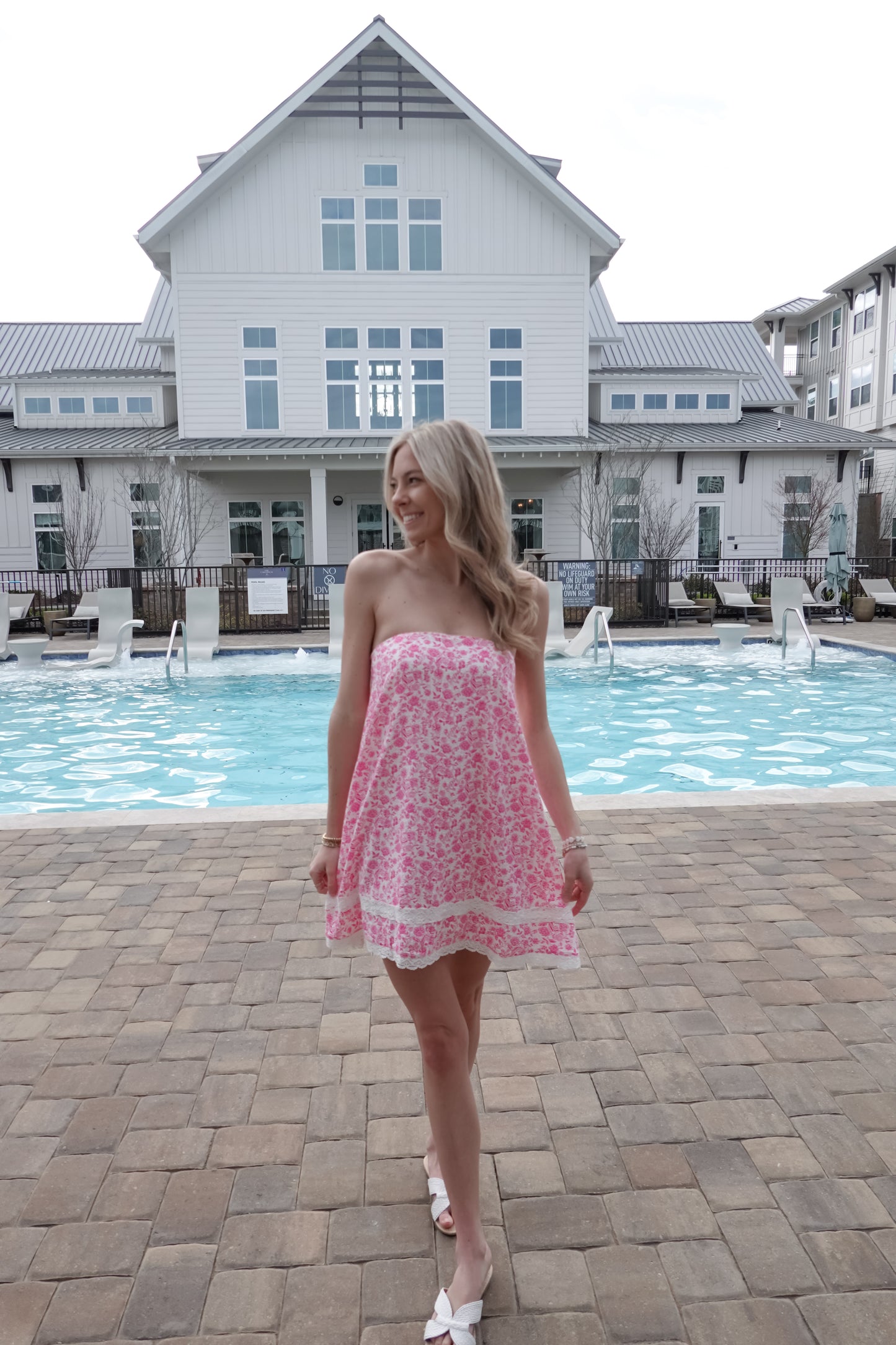 Ditsy Floral Lace Swing Mini Dress