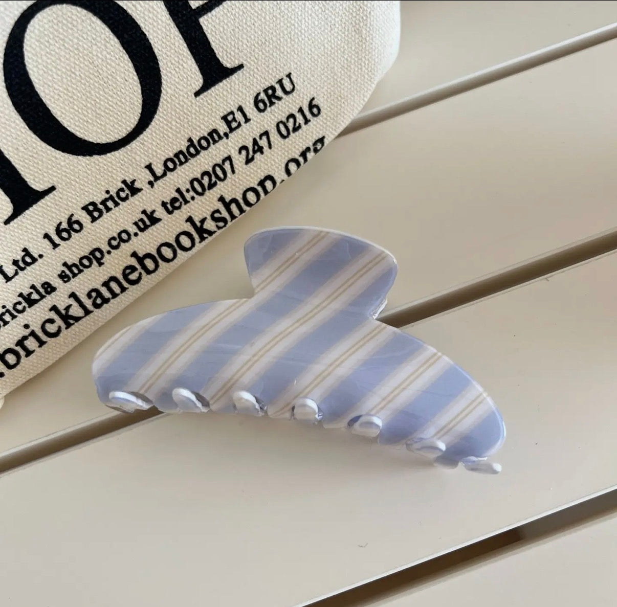 Diagonal Stripe Claw Clips