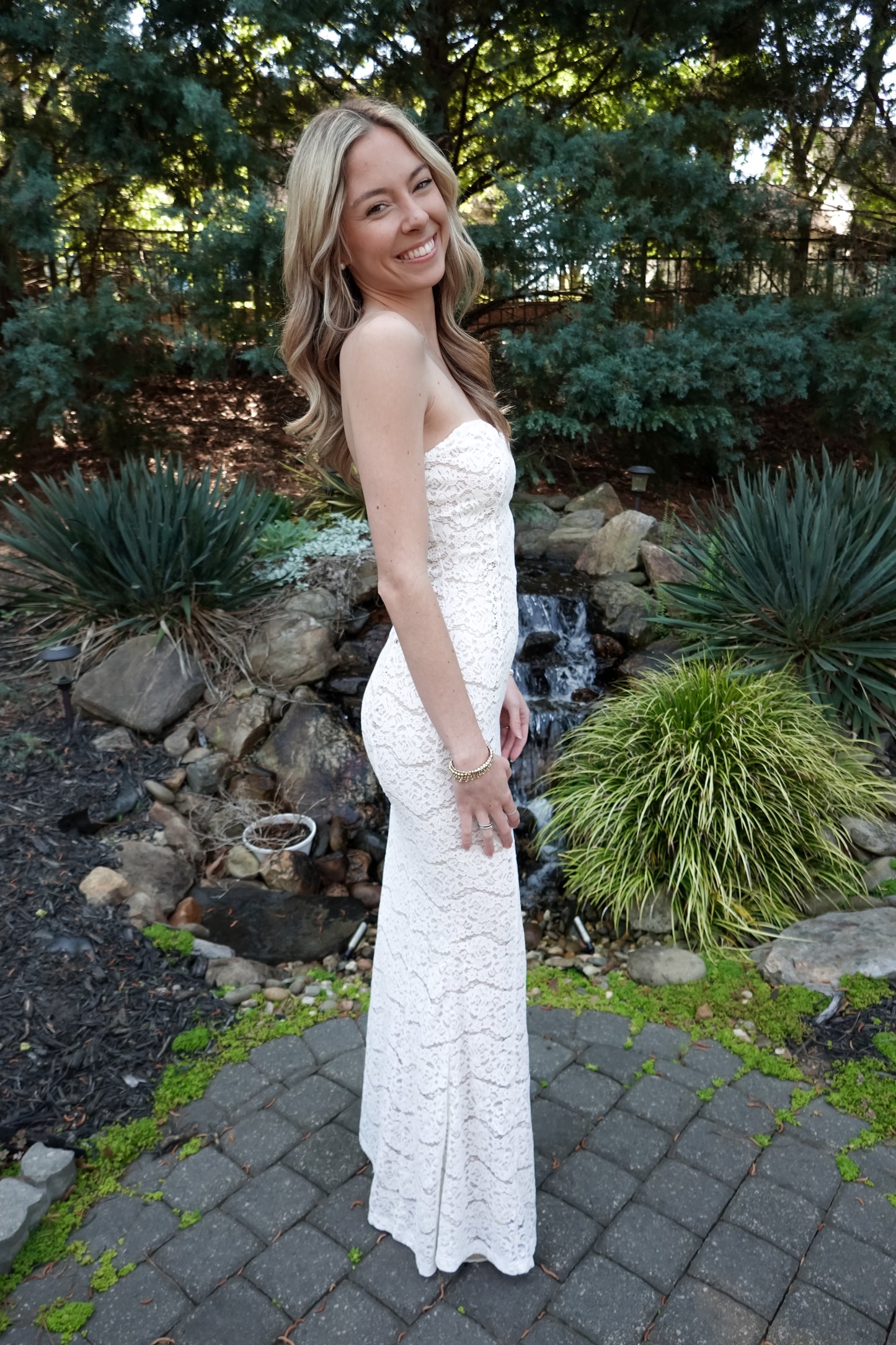 Lace Mermaid Maxi Dress