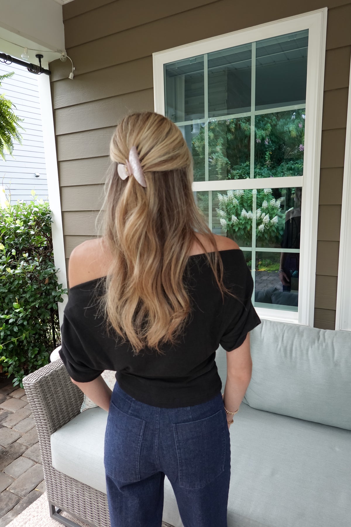 One-Shoulder Ruched Short Sleeve Knit Top