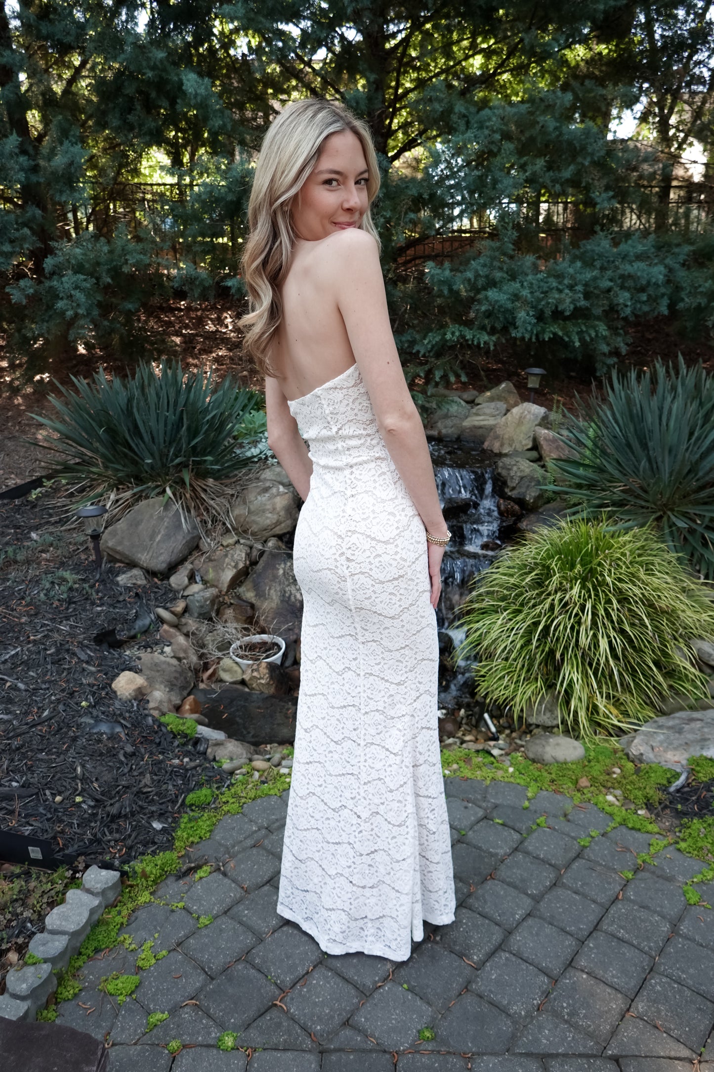 Lace Mermaid Maxi Dress