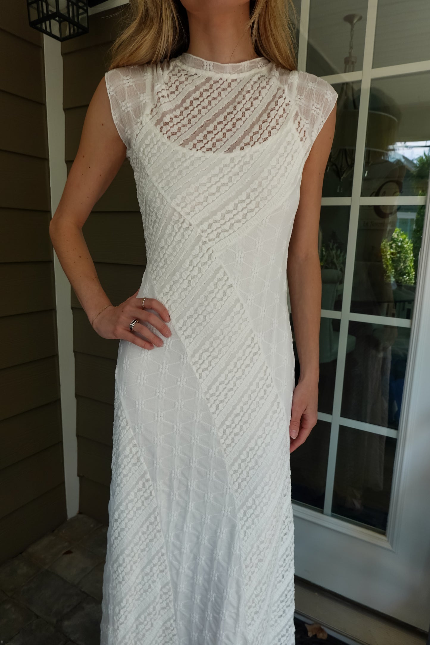 Cap Sleeve Maxi Lace Dress