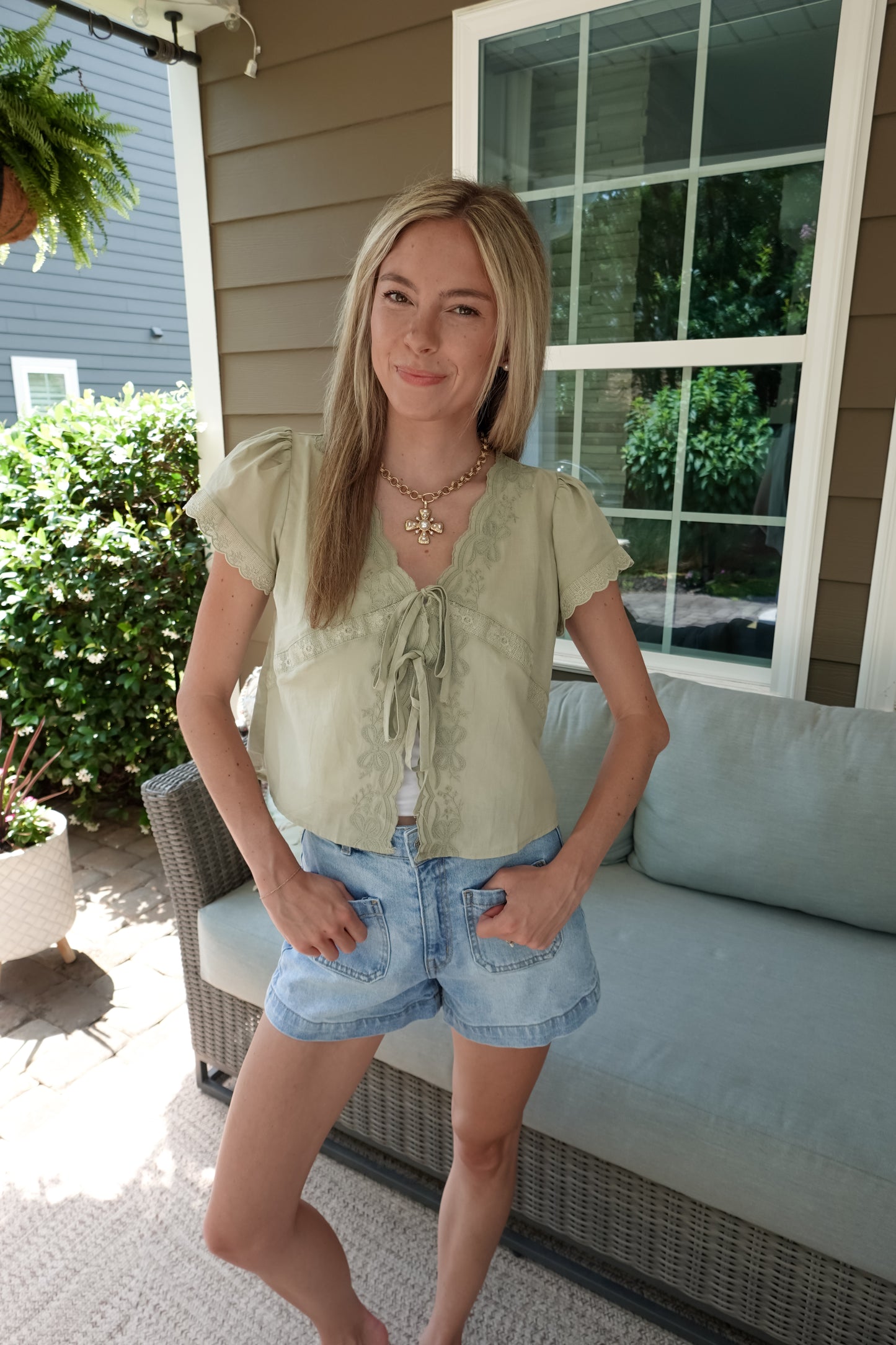 Clara Scalloped Top